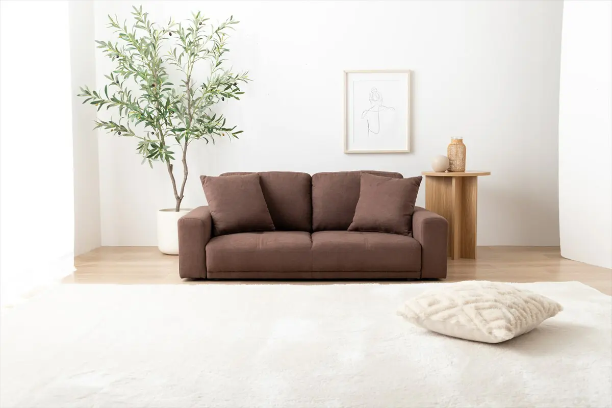 【最終値下げ】Lottie 2人掛けローソファ Lottie 2人掛けローソファ | インテリア家具の卸・仕入れ・製造